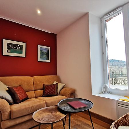 Gite Charmant Avec Terrasse Et Wifi Au Puy-En-Velay - Fr-1-582-331 Le Puy-en-Velay Exterior foto
